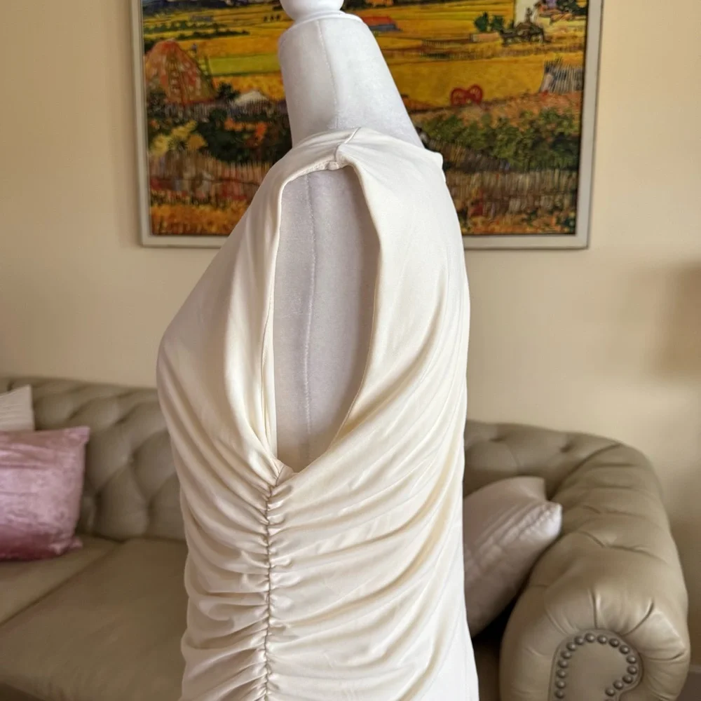 ZARA Cream Sleeveless Dress - Picture 5 of 10